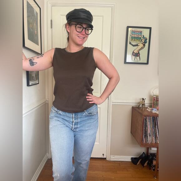 90s-Y2K Vintage Ribbed Tank Top - Picture 3 of 5